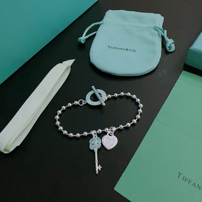 Tiffany bracelet 06yxh15